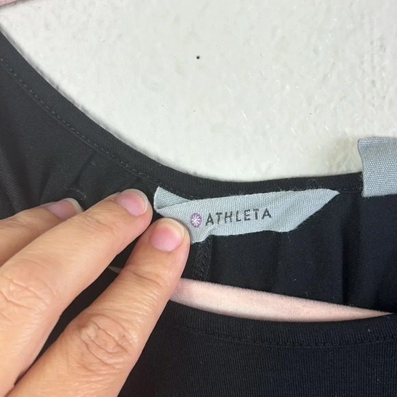 Athleta Black With Ease Tank Top Size XS - Picture 4 of 8